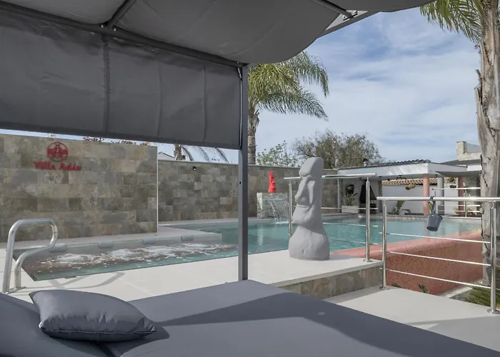 Villa Adan Con Piscina Majestuosa